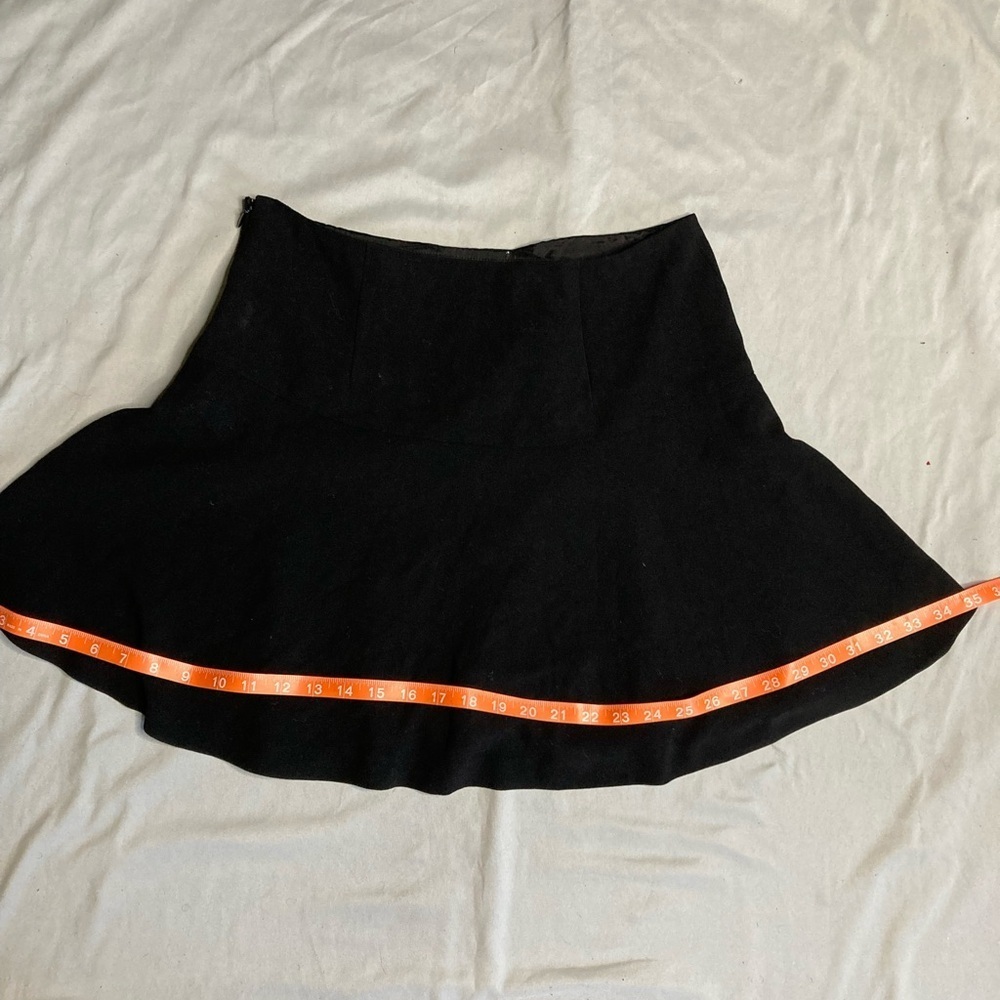 Women's Black Flattering A-line Miniskirt - Picture 6 of 6